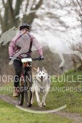 7742